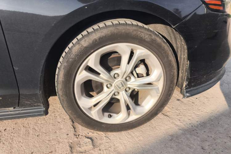 Used Honda Accord 2023 260TURBO Comfort Edition Right Front Wheel Hub