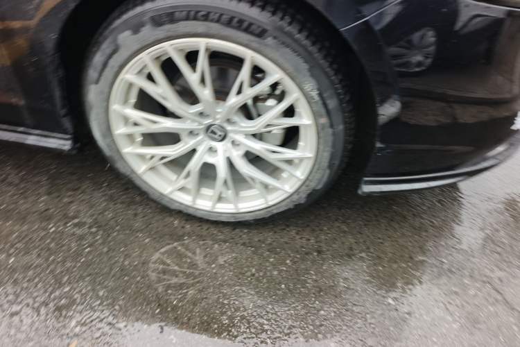 Used Honda Accord 2023 260TURBO Excellence Edition Right Front Wheel Hub