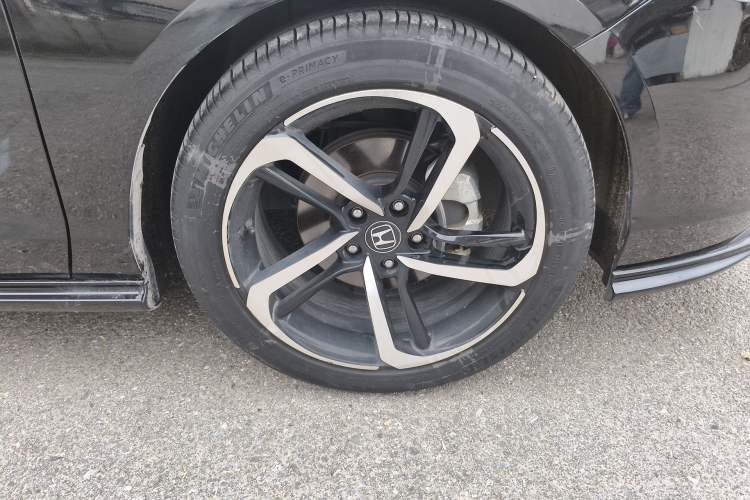 Used Honda Accord 2023 260TURBO Excellence Edition Right Front Wheel Hub
