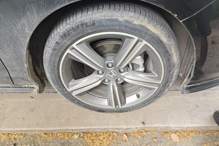 Used Honda Accord 2023 260TURBO Excellence Edition Right Front Wheel Hub