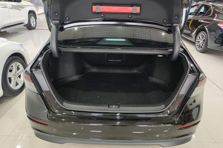 Used Honda Accord 2023 260TURBO Smart Enjoyment Version Trunk