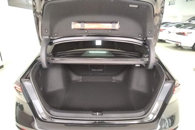Used Honda Accord 2023 260TURBO Smart Enjoyment Version Trunk