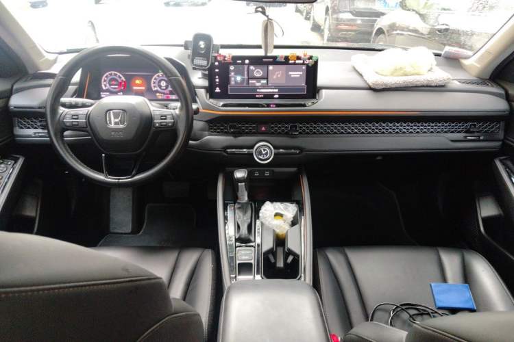 Used Honda Accord 2023 260TURBO Smart Enjoyment Version Center Console