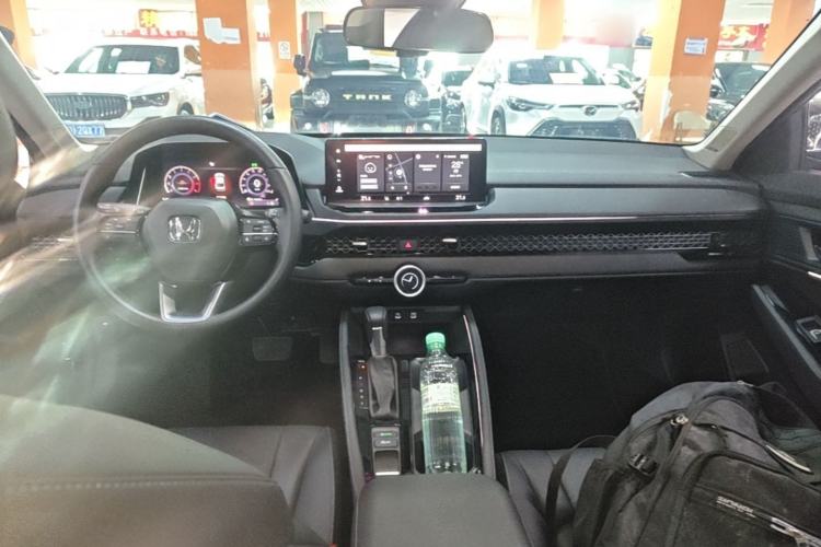 Used Honda Accord 2023 260TURBO Excellence Edition Center Console