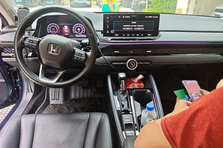 Used Honda Accord 2023 260TURBO Excellence Edition Center Console
