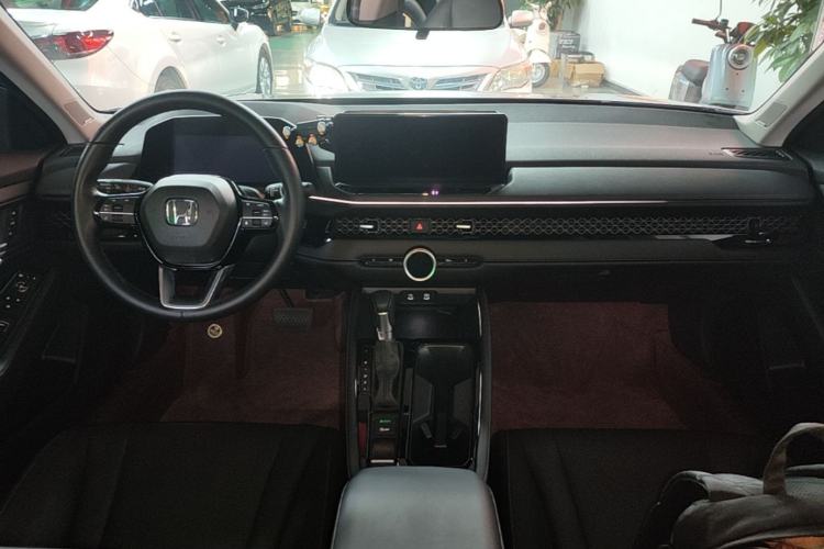 Used Honda Accord 2023 260TURBO Excellence Edition Center Console