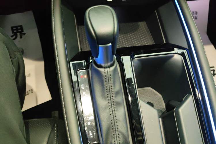 Used Honda Accord 2023 260TURBO Excellence Edition Gear Lever