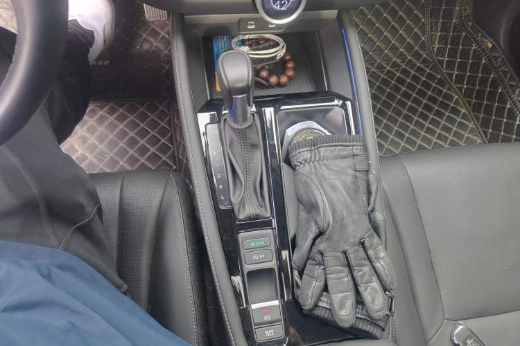 Used Honda Accord 2023 260TURBO Excellence Edition Gear Lever