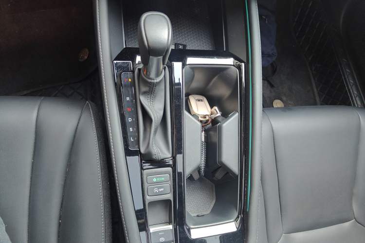 Used Honda Accord 2023 260TURBO Smart Enjoyment Version Gear Lever