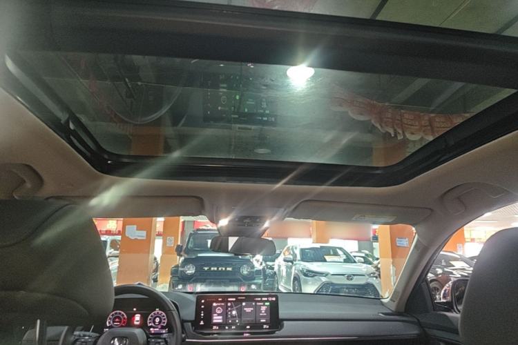Used Honda Accord 2023 260TURBO Excellence Edition Headliner