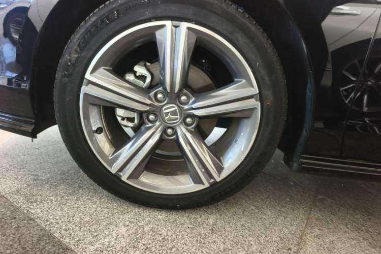 Used Honda Accord 2023 260TURBO Excellence Edition Left Front Wheel Hub