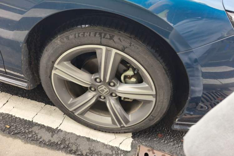 Used Honda Accord 2023 260TURBO Excellence Edition Right Front Wheel Hub
