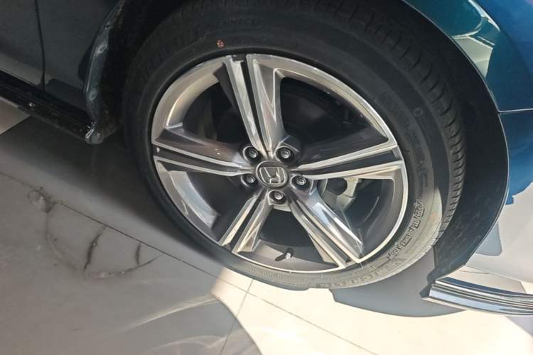 Used Honda Accord 2023 260TURBO Excellence Edition Right Front Wheel Hub