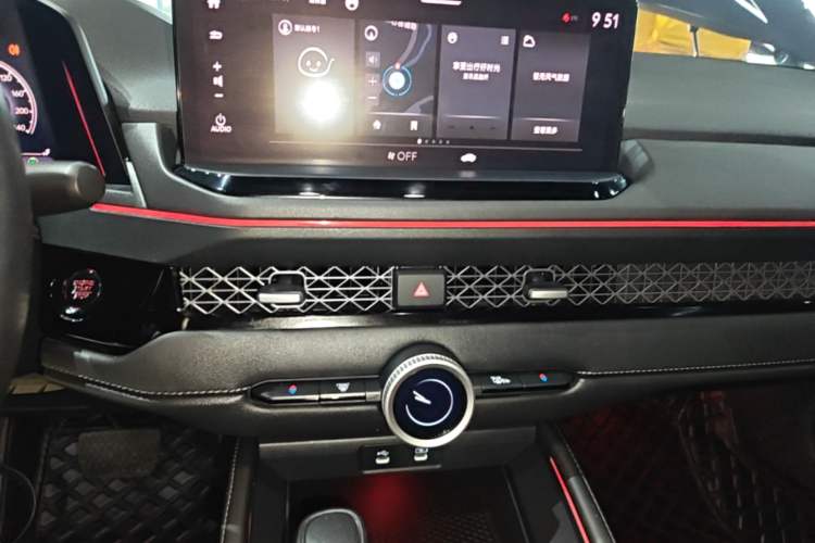 Used Honda Accord 2023 260TURBO Excellence Edition Audio And AC Panel