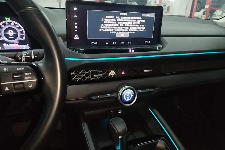 Used Honda Accord 2023 260TURBO Excellence Edition Audio And AC Panel