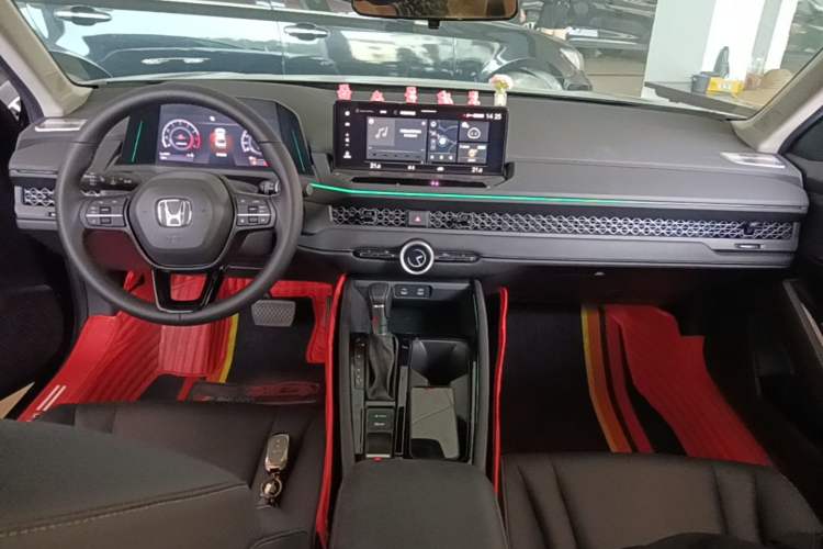 Used Honda Accord 2023 260TURBO Smart Enjoyment Version Center Console