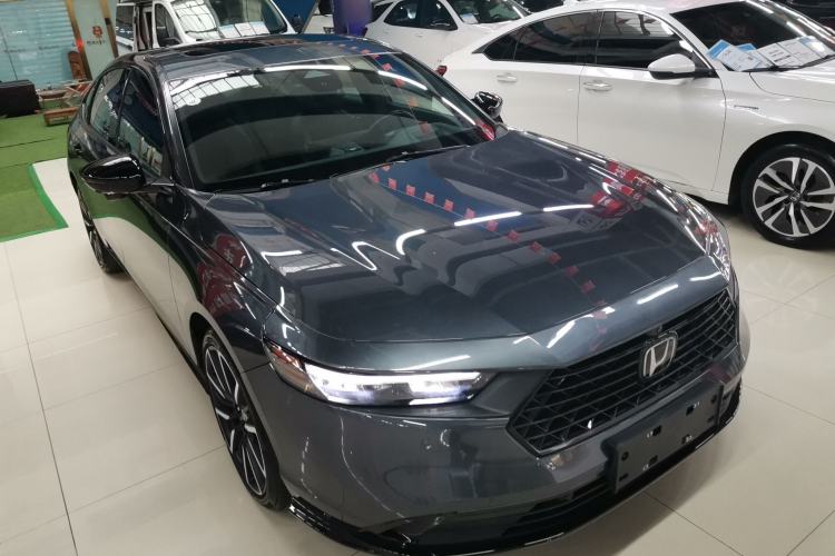 Used Honda Accord 2023 260TURBO Flagship Edition Front Right 45 Deg