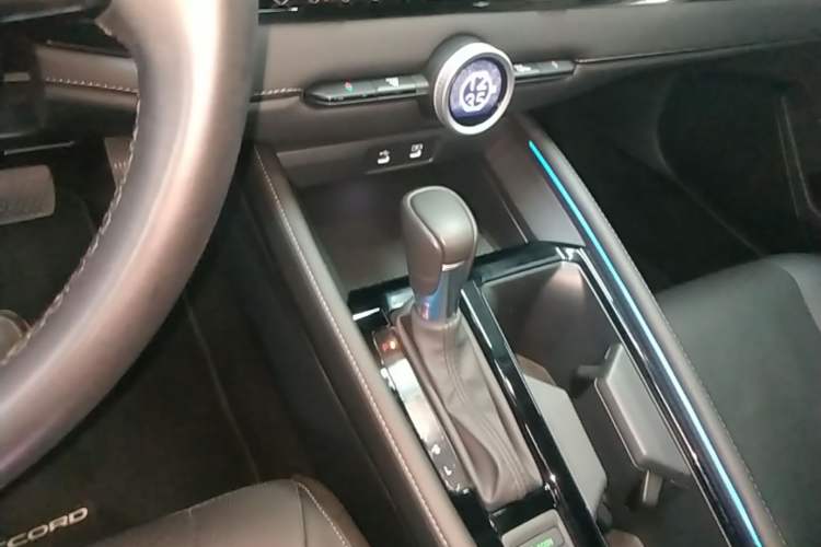 Used Honda Accord 2023 260TURBO Excellence Edition Gear Lever