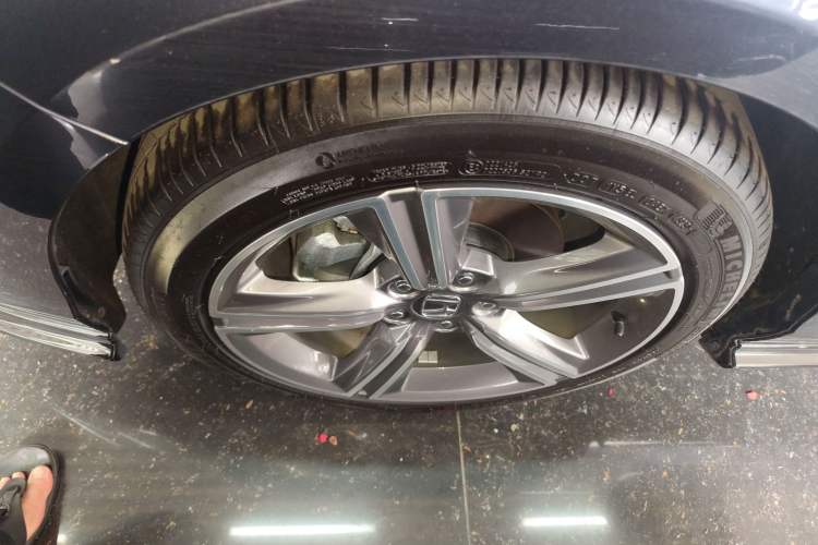 Used Honda Accord 2023 260TURBO Excellence Edition Left Front Wheel Hub