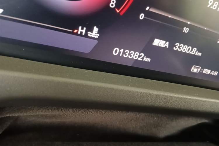 Used Honda Accord 2023 260TURBO Smart Enjoyment Version Odometer Close Up