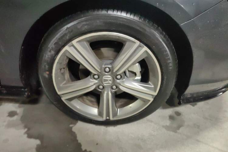 Used Honda Accord 2023 260TURBO Excellence Edition Right Front Wheel Hub