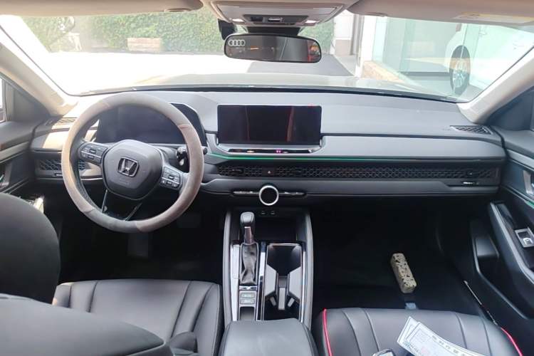 Used Honda Accord 2023 260TURBO Smart Enjoyment Version Center Console