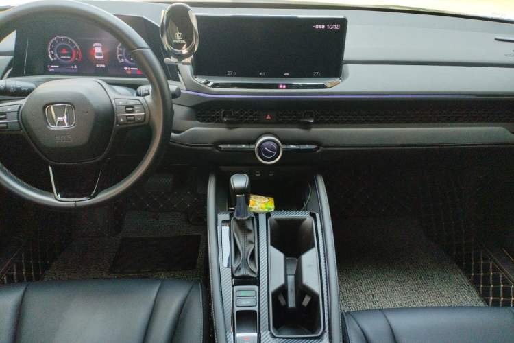 Used Honda Accord 2023 260TURBO Smart Enjoyment Version Center Console