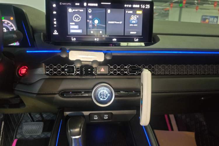 Used Honda Accord 2023 260TURBO Smart Enjoyment Version Audio And AC Panel