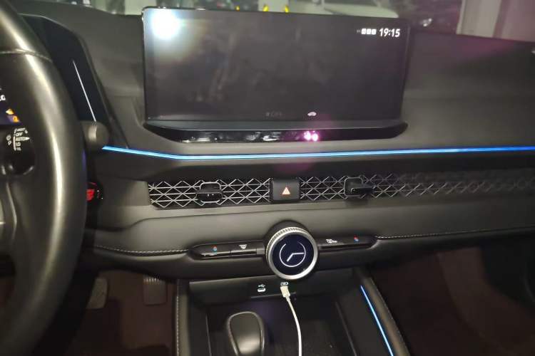 Used Honda Accord 2023 260TURBO Smart Enjoyment Version Audio And AC Panel