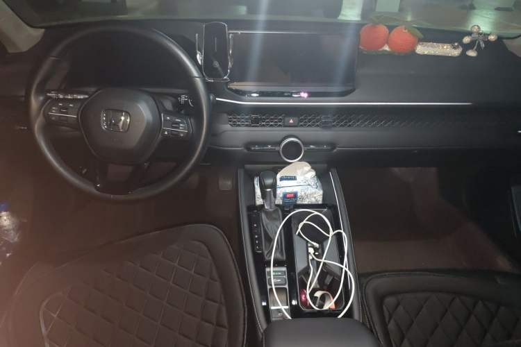 Used Honda Accord 2023 260TURBO Smart Enjoyment Version Center Console
