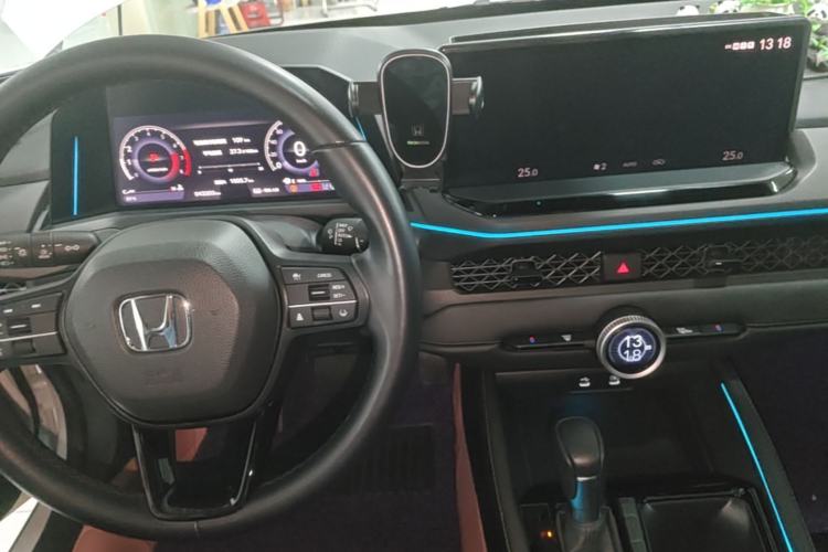 Used Honda Accord 2023 260TURBO Smart Enjoyment Version Center Console