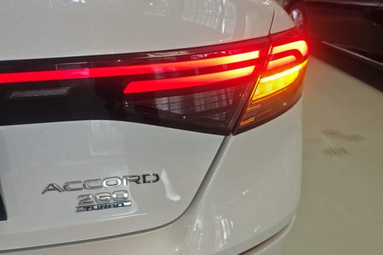 Used Honda Accord 2023 260TURBO Smart Enjoyment Version Exterior 3
