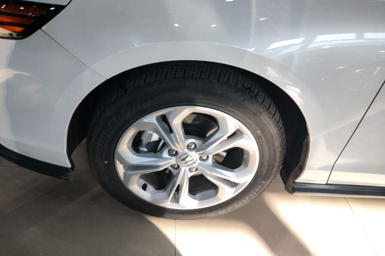 Used Honda Accord 2023 260TURBO Smart Enjoyment Version Exterior 7