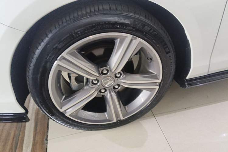 Used Honda Accord 2023 260TURBO Excellence Edition Left Front Wheel Hub