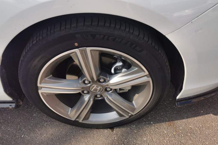 Used Honda Accord 2023 260TURBO Excellence Edition Right Front Wheel Hub