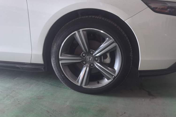 Used Honda Accord 2023 260TURBO Excellence Edition Right Front Wheel Hub