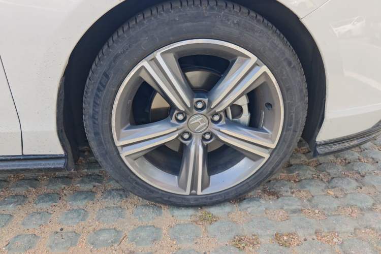 Used Honda Accord 2023 260TURBO Excellence Edition Right Front Wheel Hub
