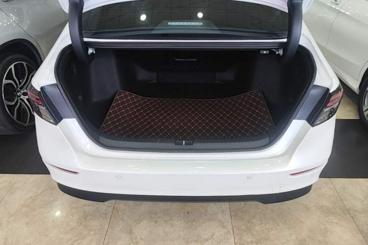 Used Honda Accord 2023 260TURBO Smart Enjoyment Version Trunk