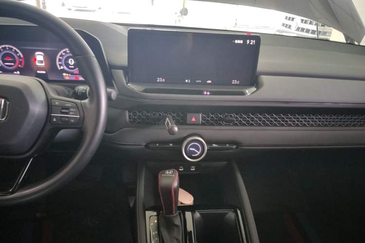 Used Honda Accord 2024 260TURBO Luxury Edition Audio And AC Panel