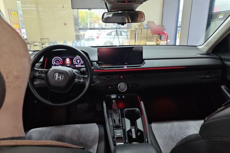 Used Honda Accord 2024 260TURBO Luxury Edition Center Console