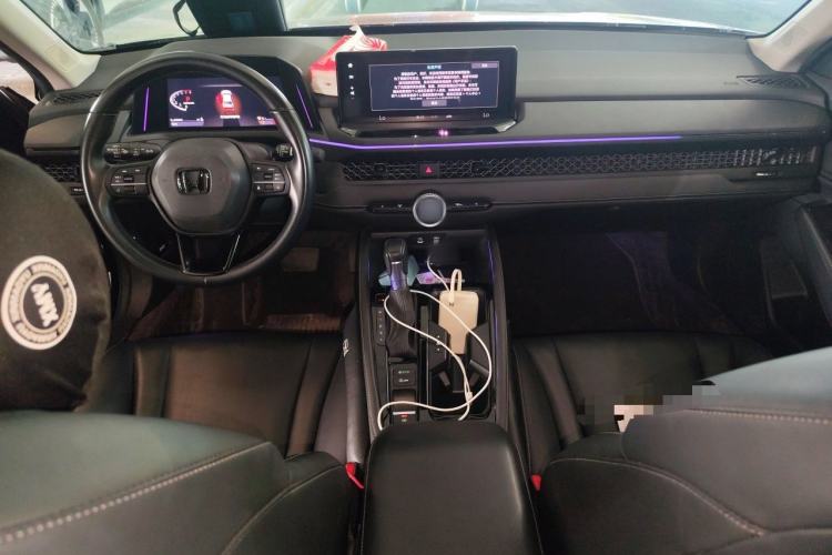 Used Honda Accord 2024 260TURBO Luxury Edition Center Console