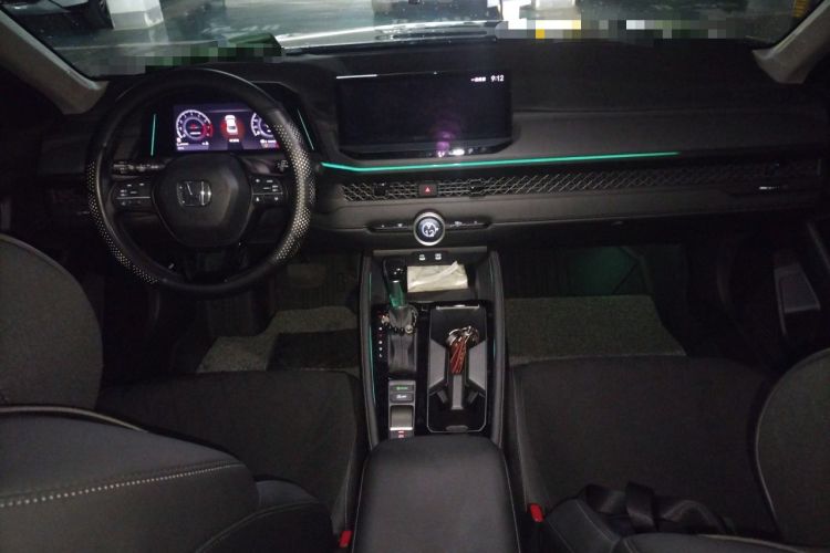 Used Honda Accord 2024 260TURBO Luxury Edition Center Console