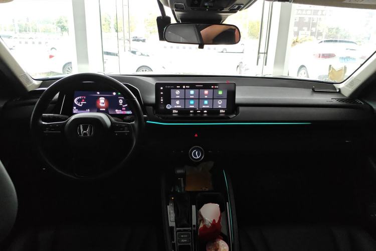 Used Honda Accord 2024 260TURBO Luxury Edition Center Console