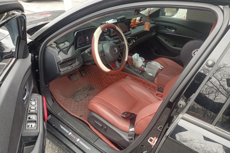 Used Honda Accord 2024 260TURBO Luxury Edition Driver Seat