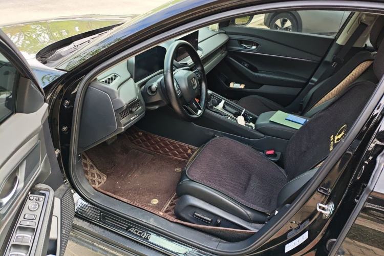 Used Honda Accord 2024 260TURBO Luxury Edition Driver Seat