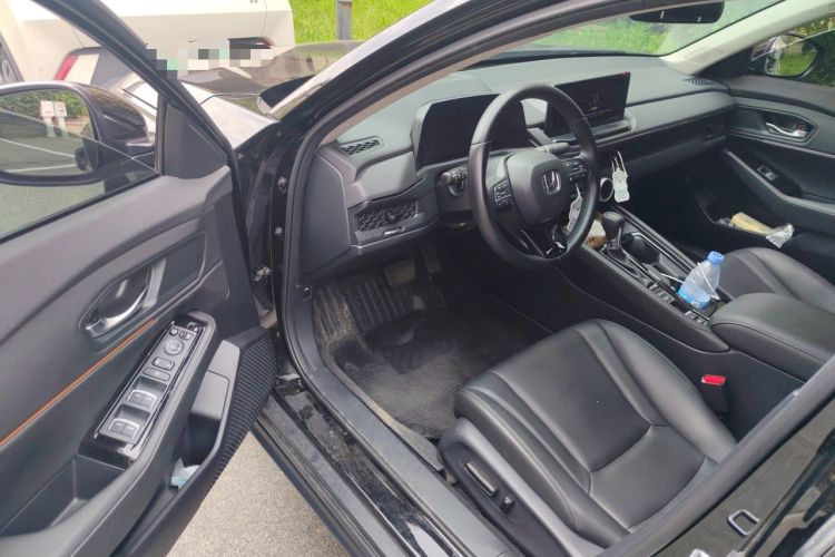 Used Honda Accord 2024 260TURBO Luxury Edition Driver Seat
