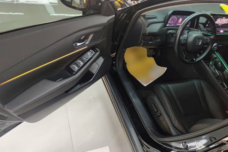 Used Honda Accord 2024 260TURBO Luxury Edition Driver Seat