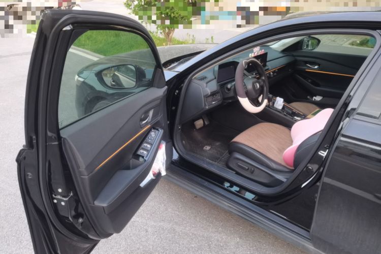 Used Honda Accord 2024 260TURBO Luxury Edition Driver Seat