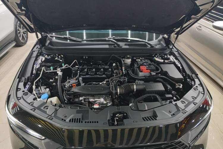 Used Honda Accord 2024 260TURBO Luxury Edition Engine Bay
