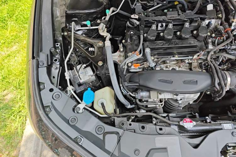 Used Honda Accord 2024 260TURBO Luxury Edition Engine Bay Right
